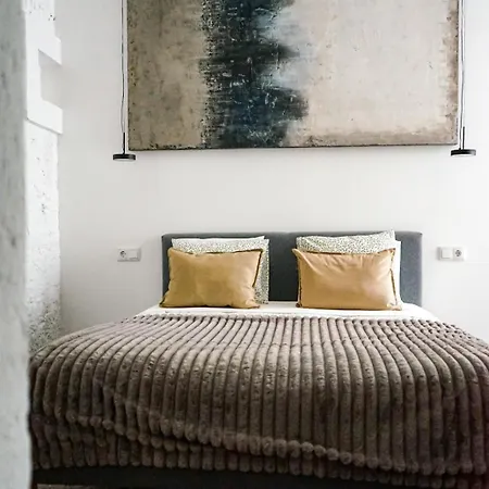 Flat Chiado Apartment